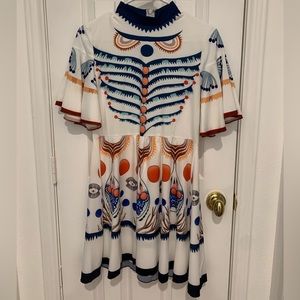 Beautiful Pattern Dress - Size S (fits like XS)